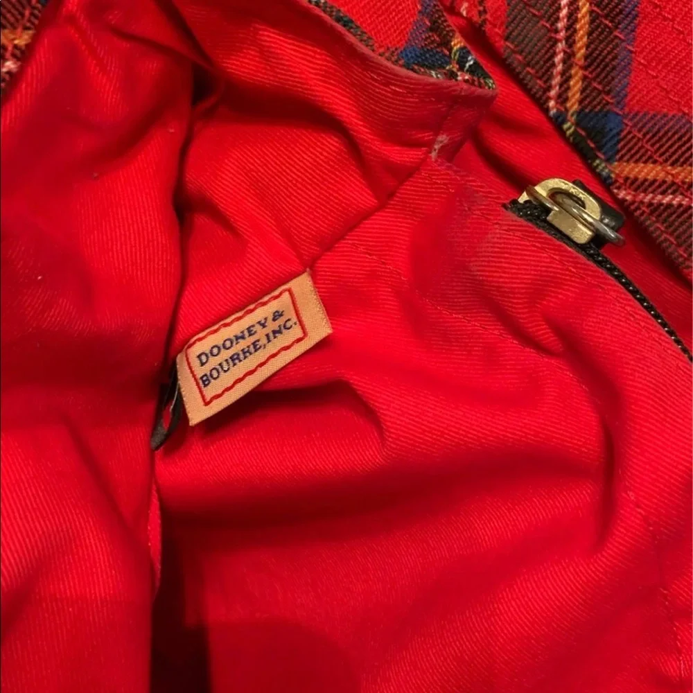 Dooney & Bourke plaid handbag - Picture 9 of 9